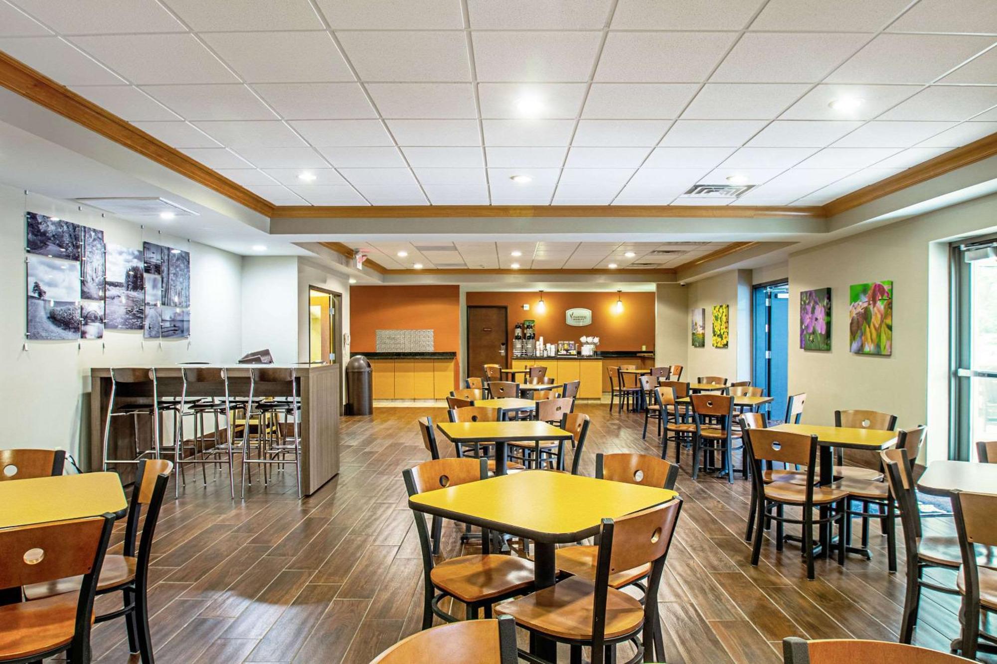 Mainstay Suites Madison - Monona Kültér fotó