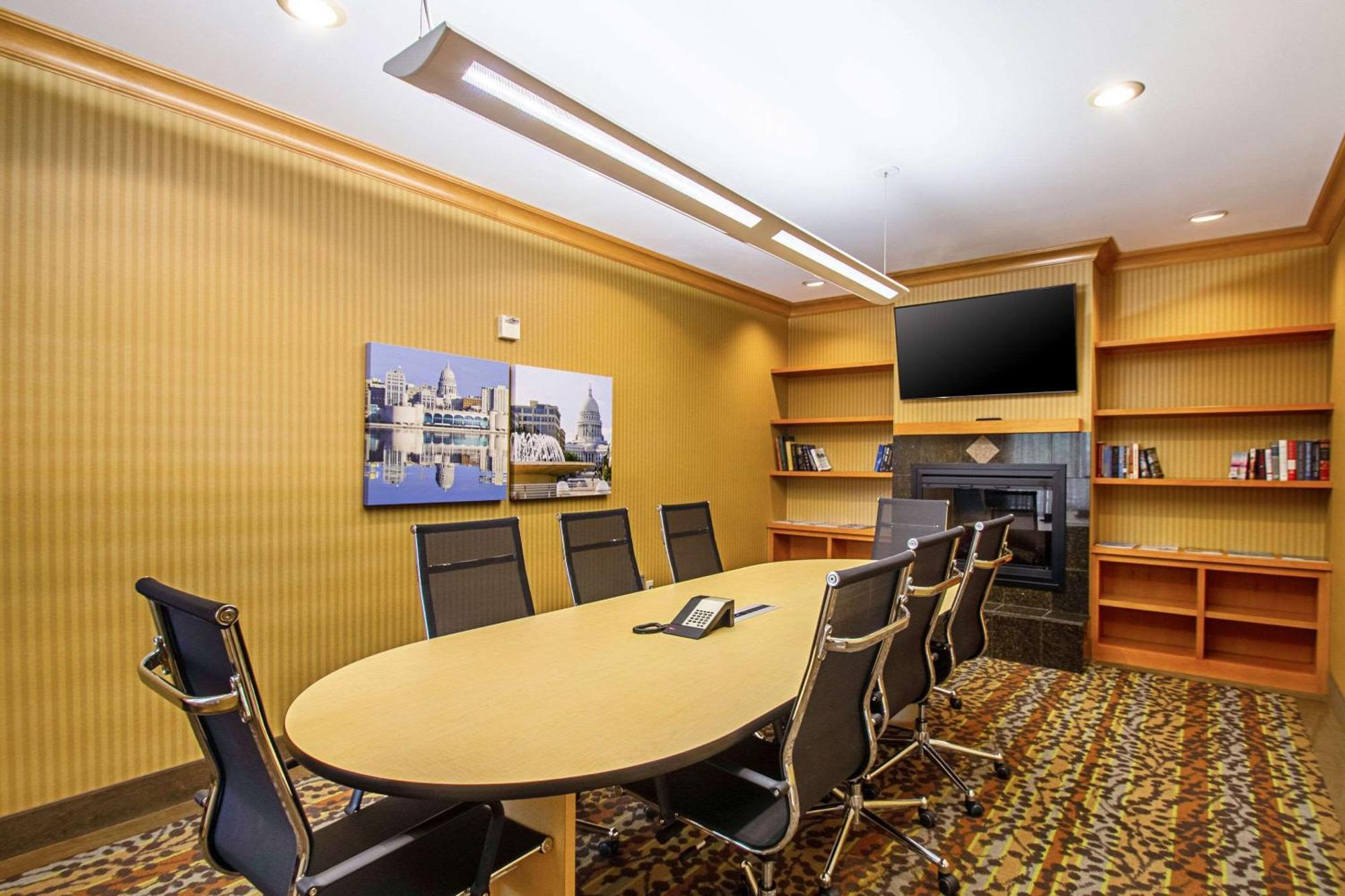 Mainstay Suites Madison - Monona Kültér fotó