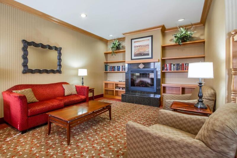 Mainstay Suites Madison - Monona Kültér fotó