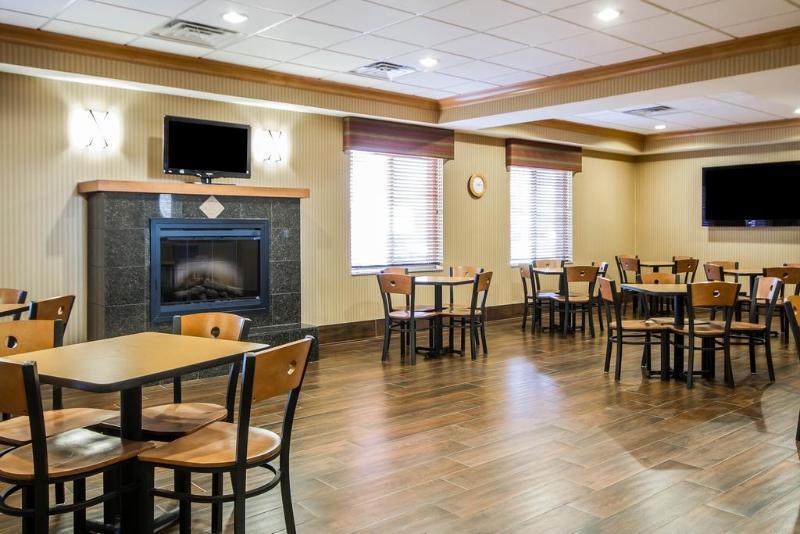 Mainstay Suites Madison - Monona Kültér fotó